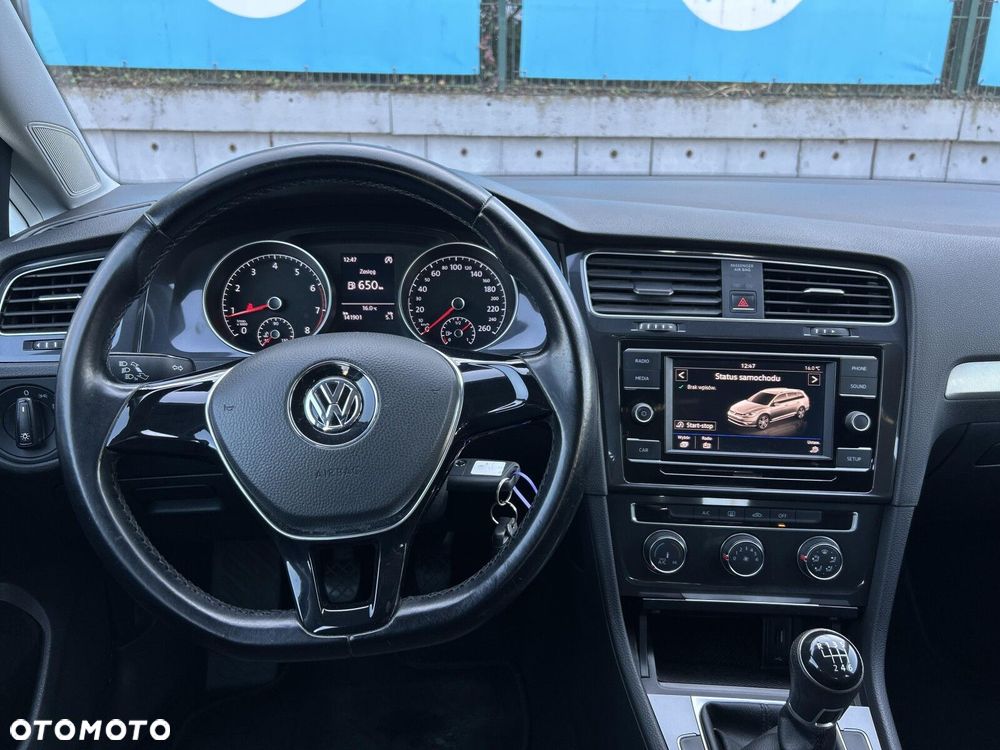 Volkswagen Golf 1.4 TSI BMT Comfortline - 16