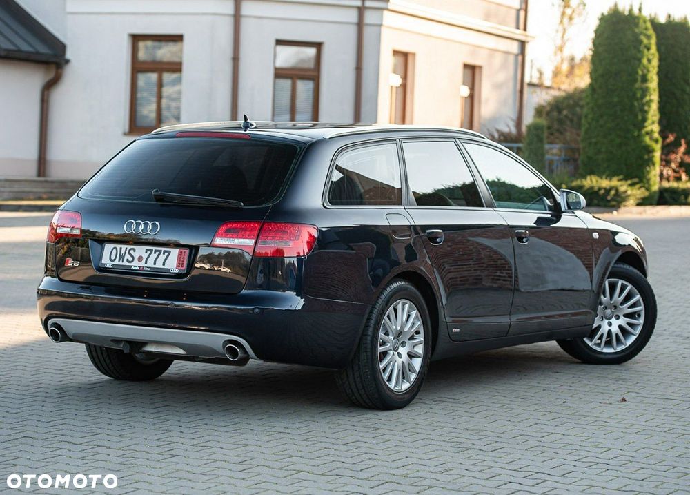 Audi A6 Avant - 16