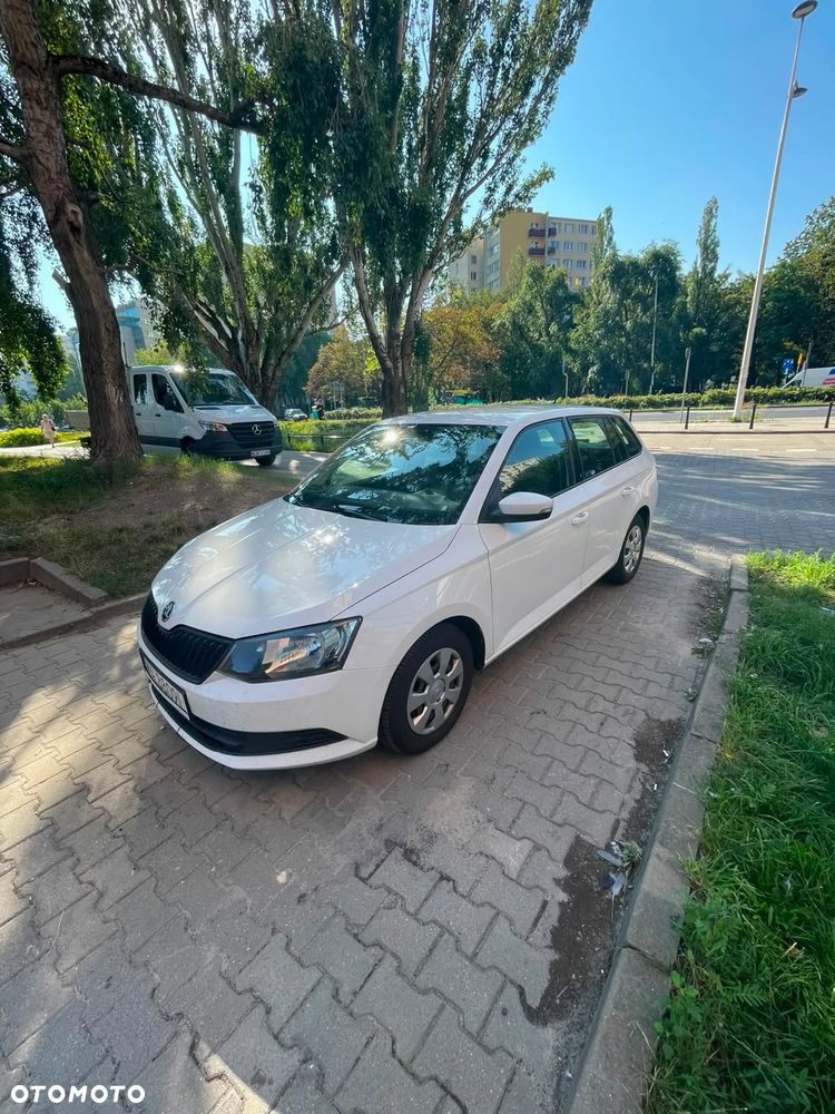 Skoda Fabia 1.0 Active - 4