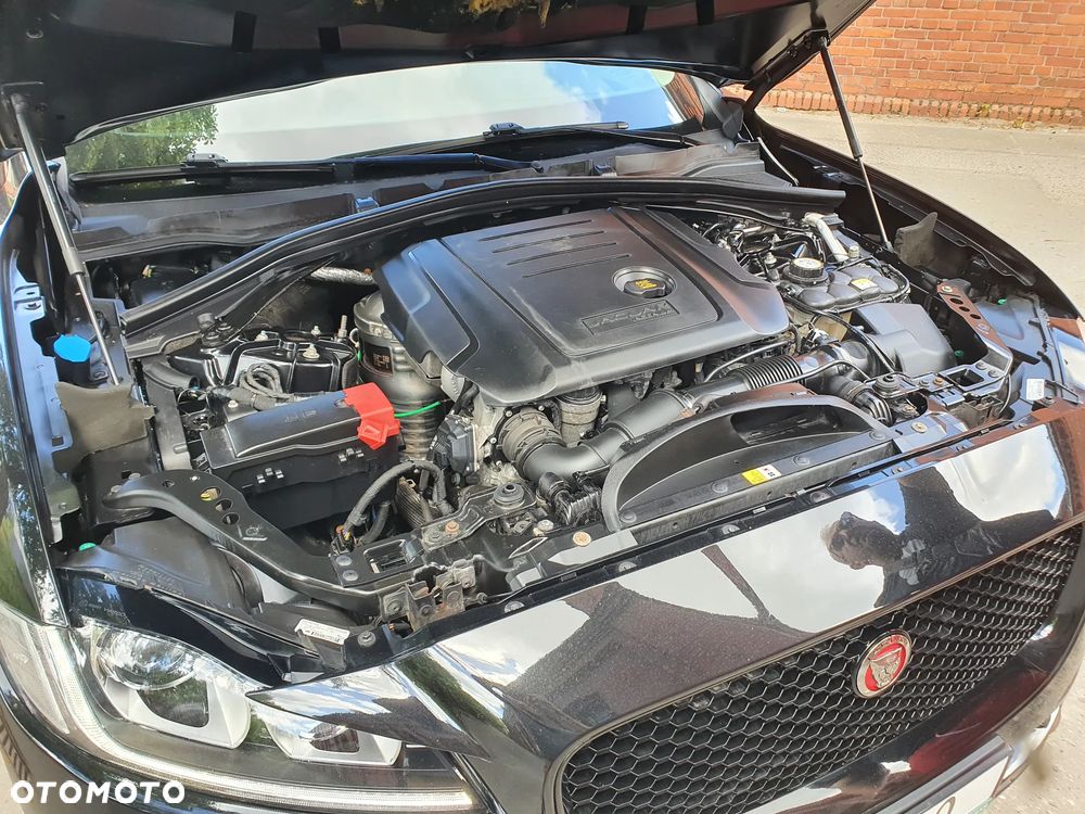 Jaguar E-Pace 2.0 i4D AWD First Edition - 26