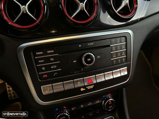 Mercedes-Benz CLA 45 AMG 4Matic Speedshift DCT 7G Night Edition - 27