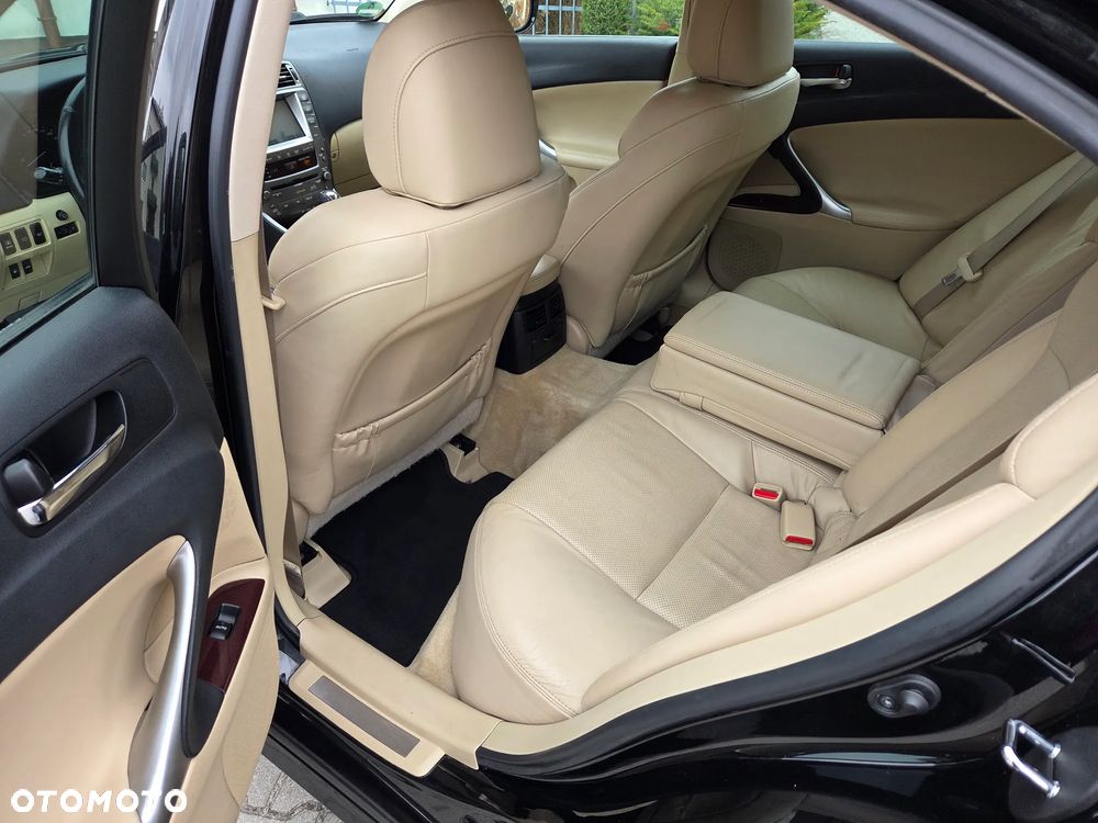 Lexus IS 250 Luxury Line - 15