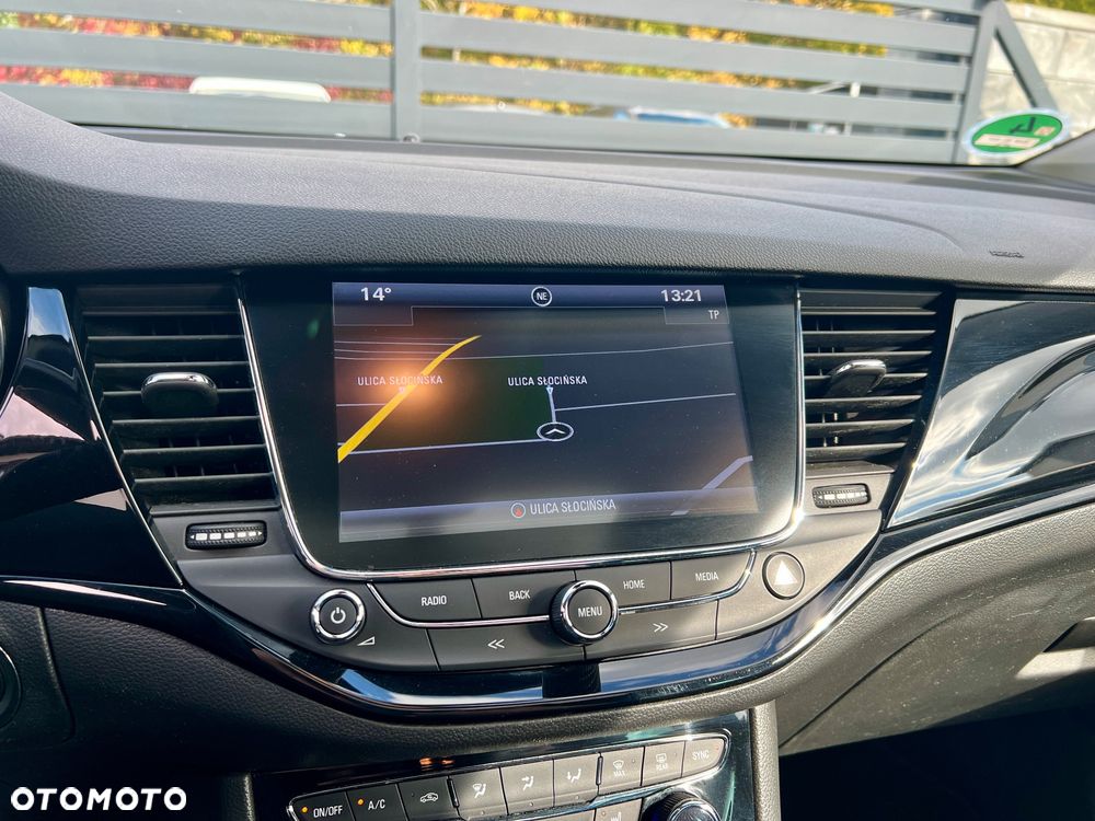 Opel Astra 1.4 Turbo Dynamic - 22