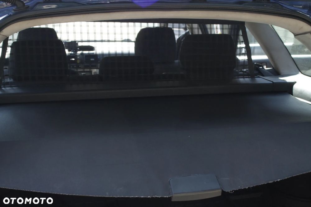 Toyota Avensis 2.0 D-4D Sol - 27