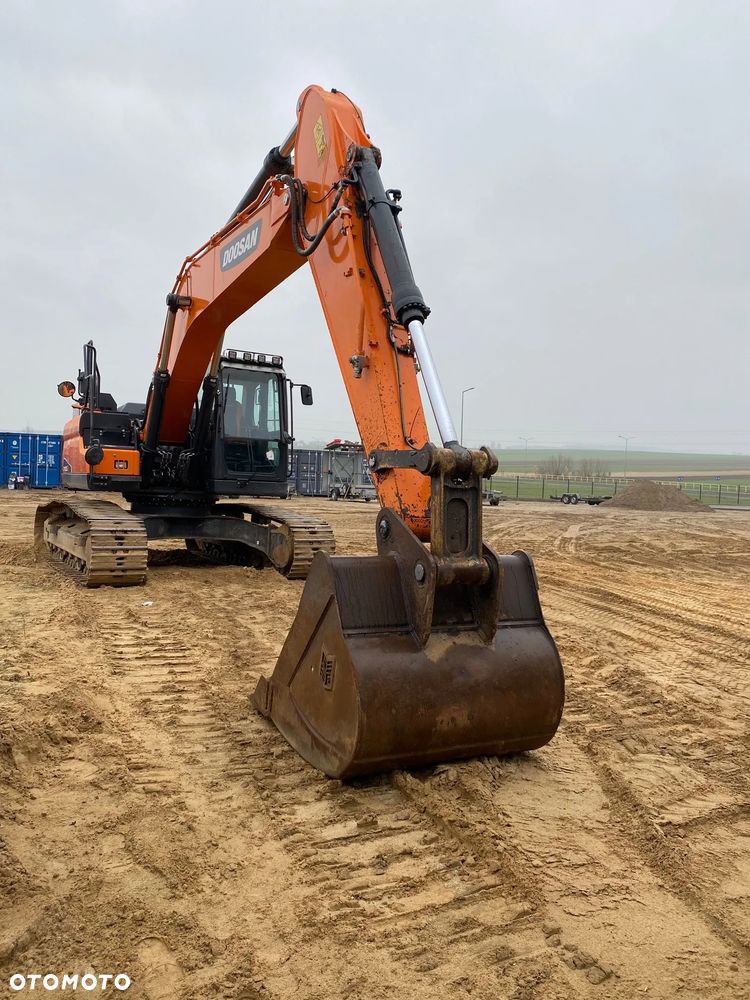 Doosan DX 235LC - 1