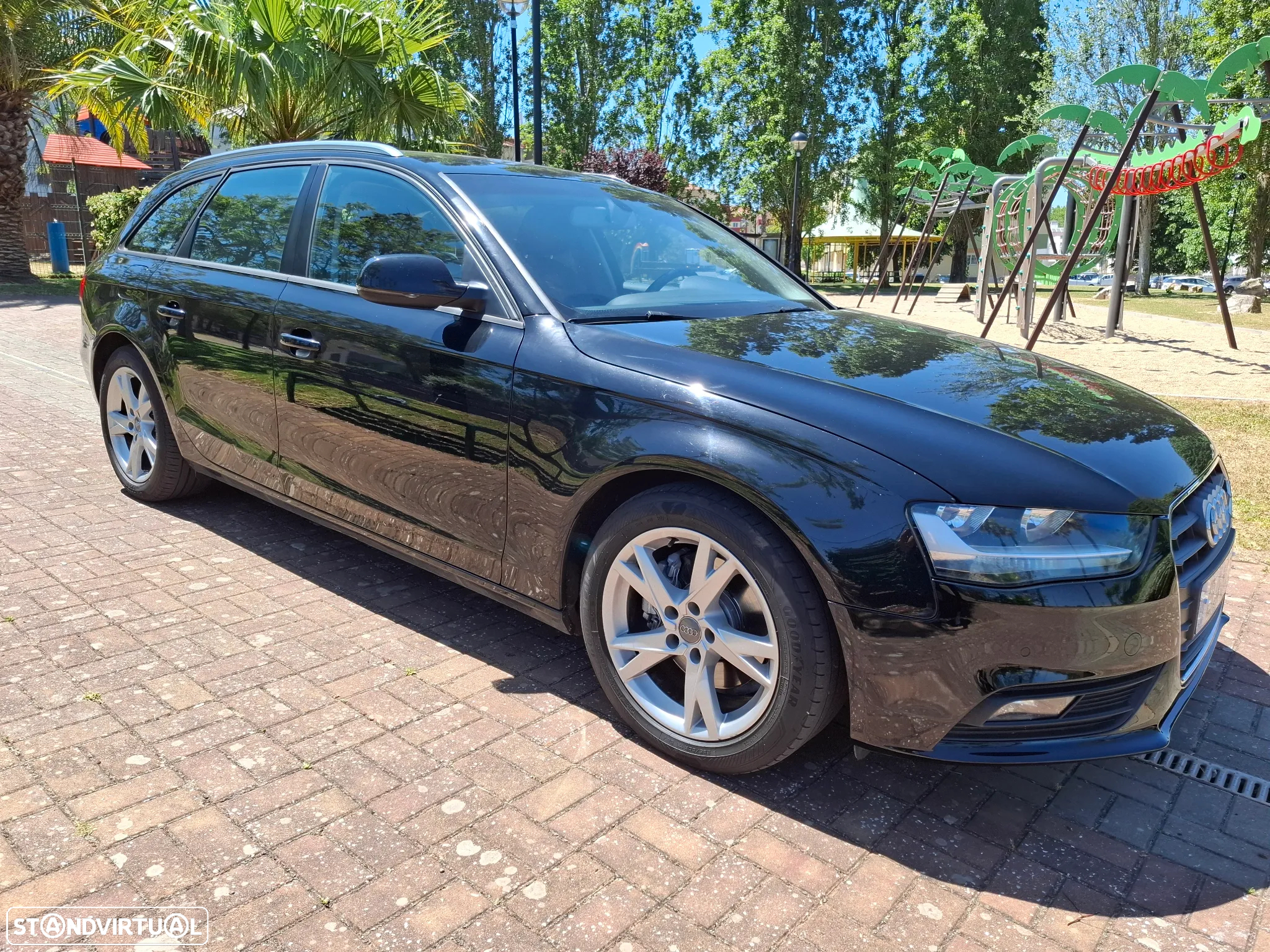Audi A4 Avant 2.0 TDI exclusive - 4
