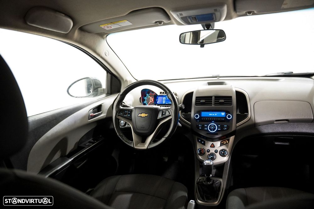 Chevrolet Aveo 1.3 VCDi LT - 4