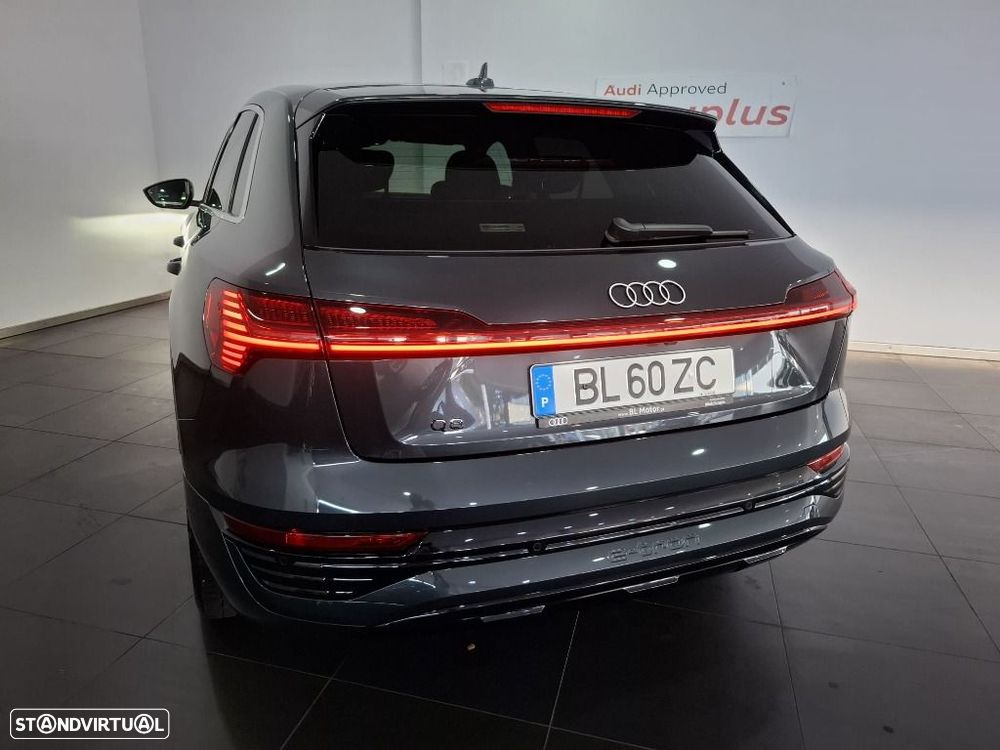 Audi Q8 e-Tron 55 quattro Advanced - 9