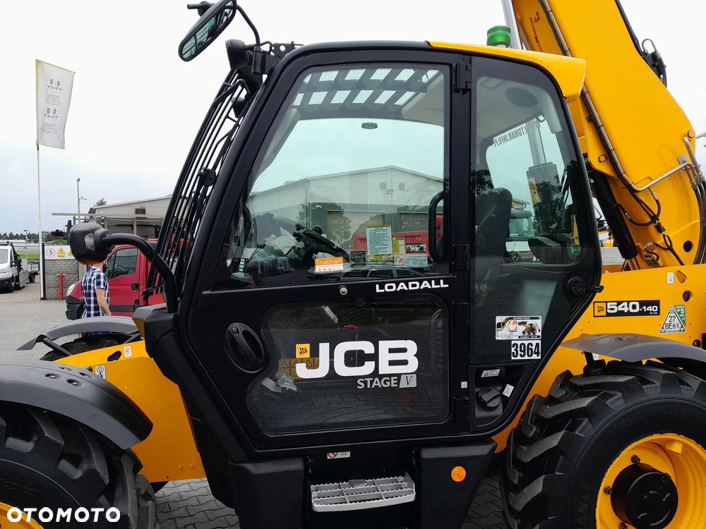 JCB 540-140 2022r - 12