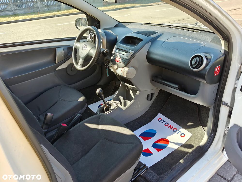 Toyota Aygo 1.0 VVT-i Luna - 17