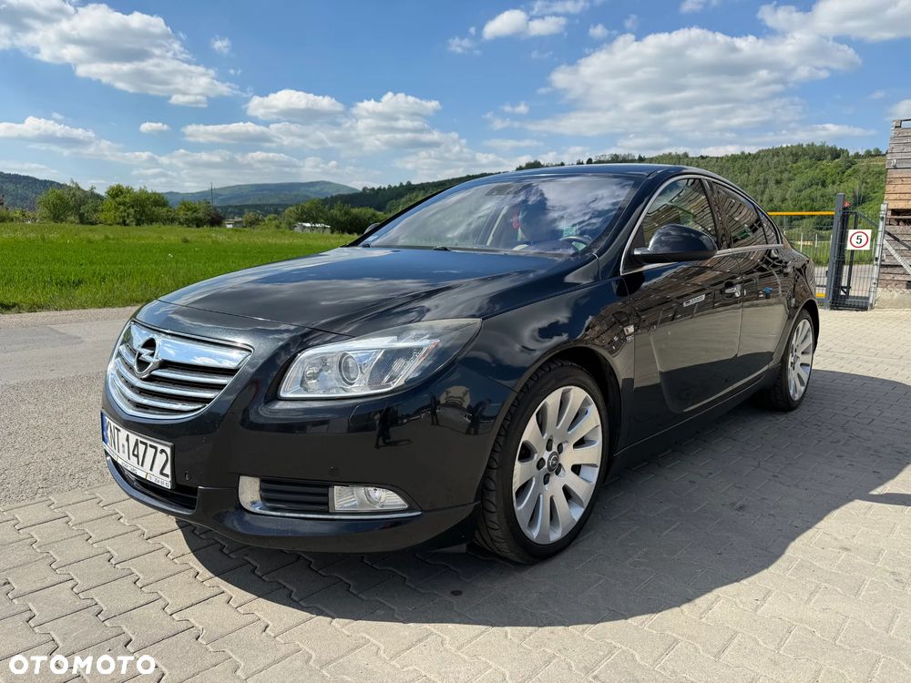 Opel Insignia - 1