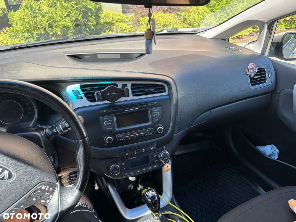 Kia Ceed 1.6 CRDi M - 4