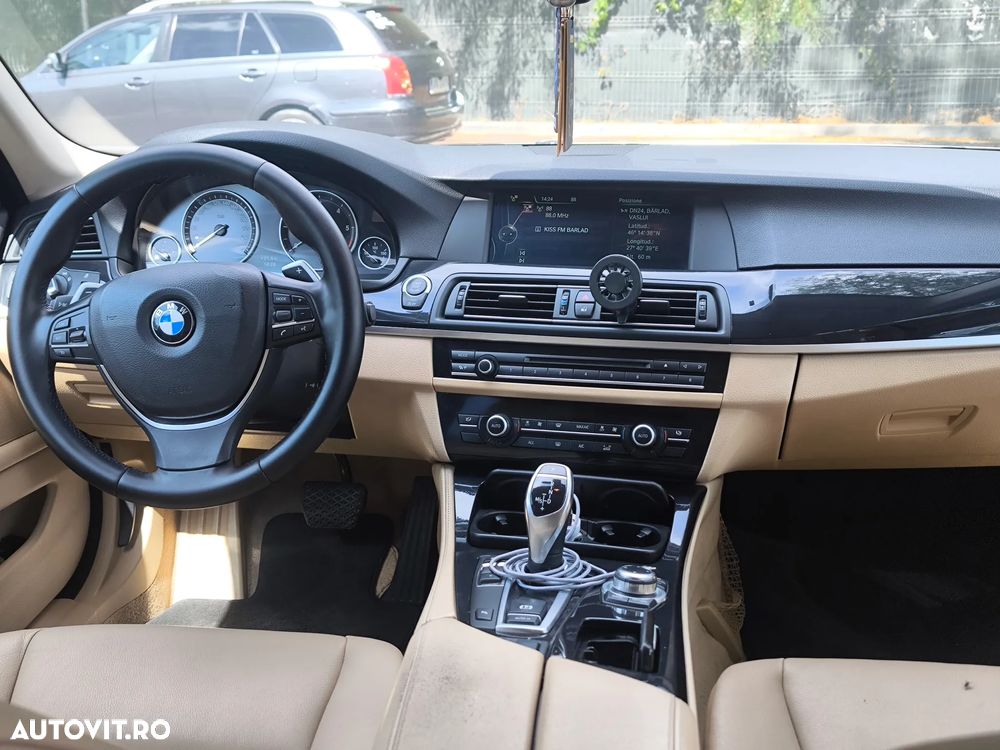 BMW Seria 5 525d Sport-Aut. Modern Line - 5