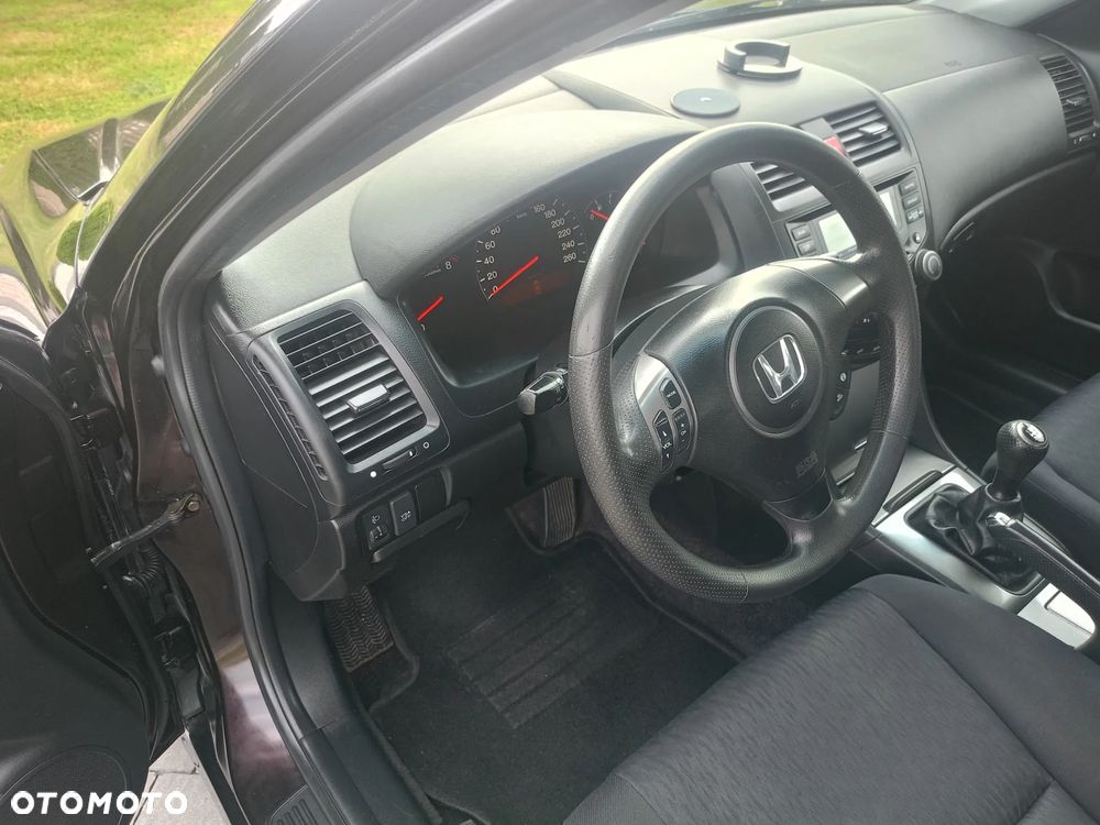 Honda Accord 2.0 i Sport - 18