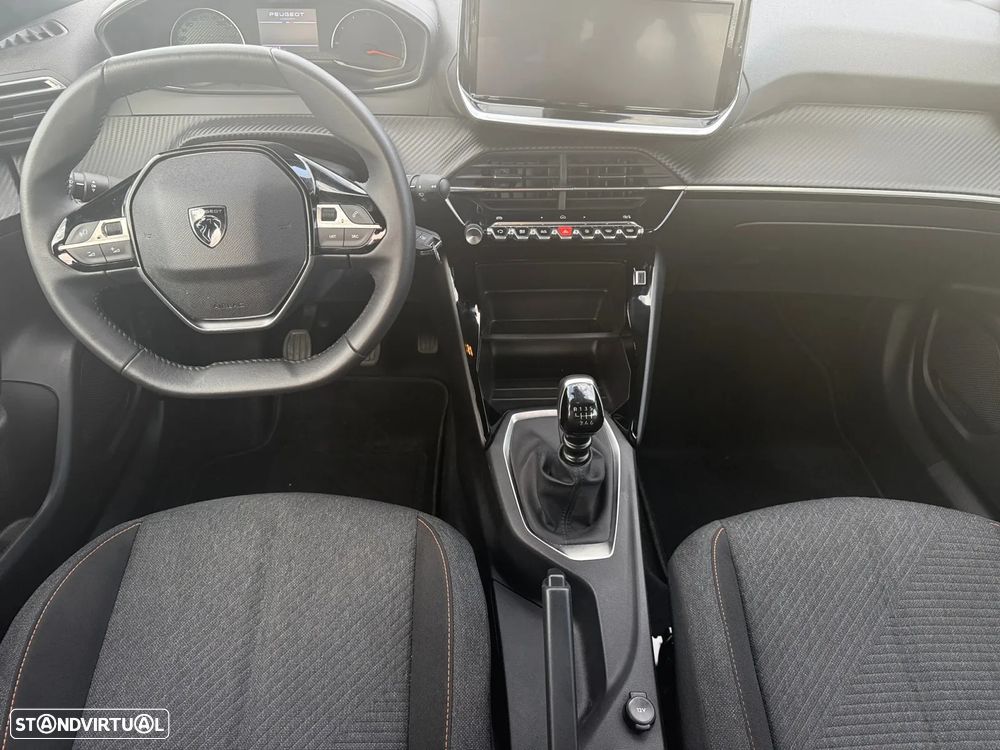 Peugeot 2008 1.2 PureTech Style - 11