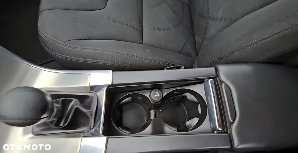 Volvo XC 60 DRIVe Kinetic - 14