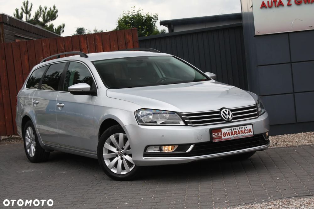 Volkswagen Passat Variant 2.0 Blue TDI SCR Comfortline - 14