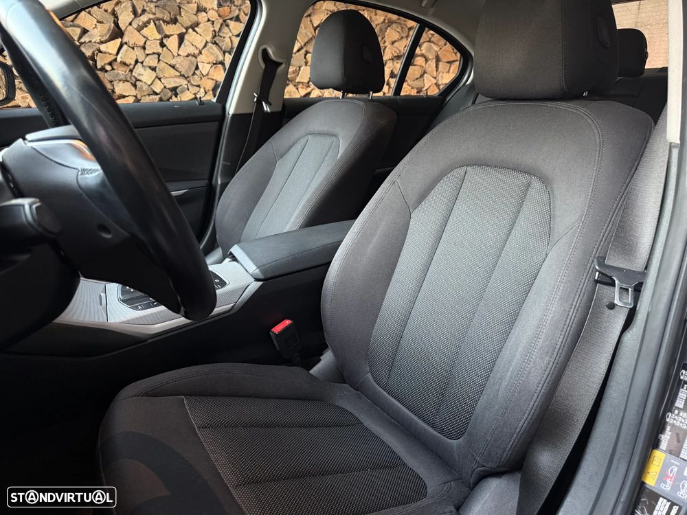 BMW 330 e Line Sport Auto - 17