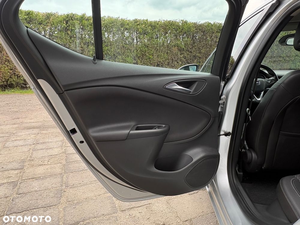 Opel Astra 1.4 T Enjoy - 28