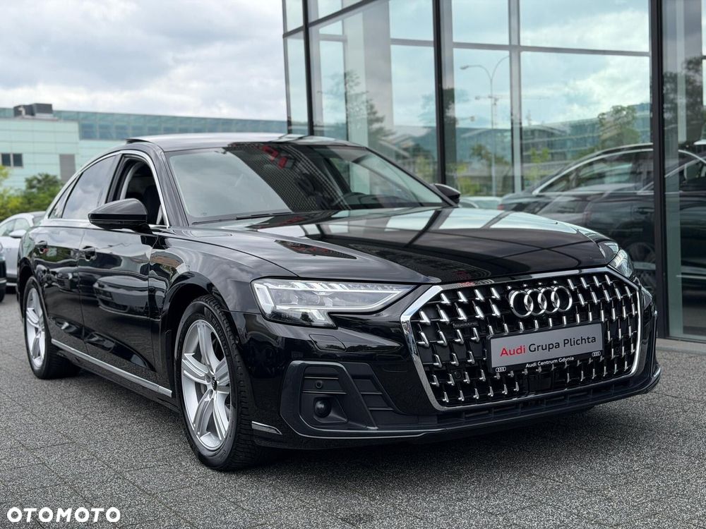 Audi A8 - 12