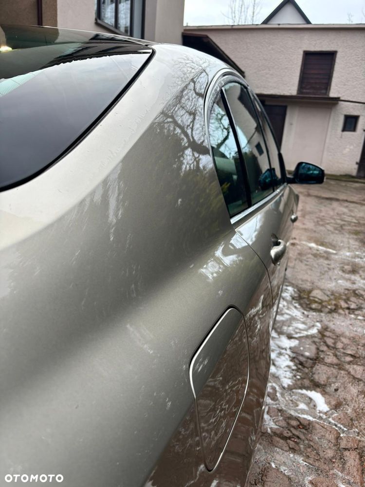 Renault Laguna 2.0 DCi Dynamique - 9