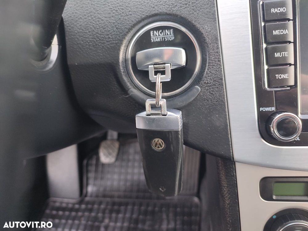 Volkswagen Passat - 14