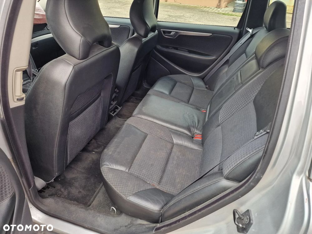 Volvo V70 2.5T AWD Edition Comfort - 5