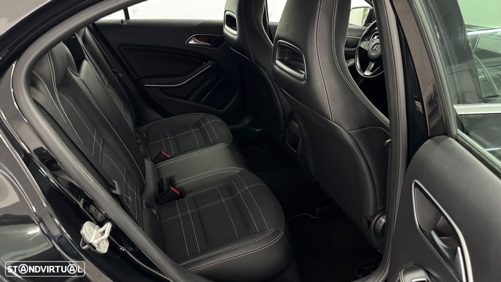 Mercedes-Benz A 180 d Urban Aut. - 9