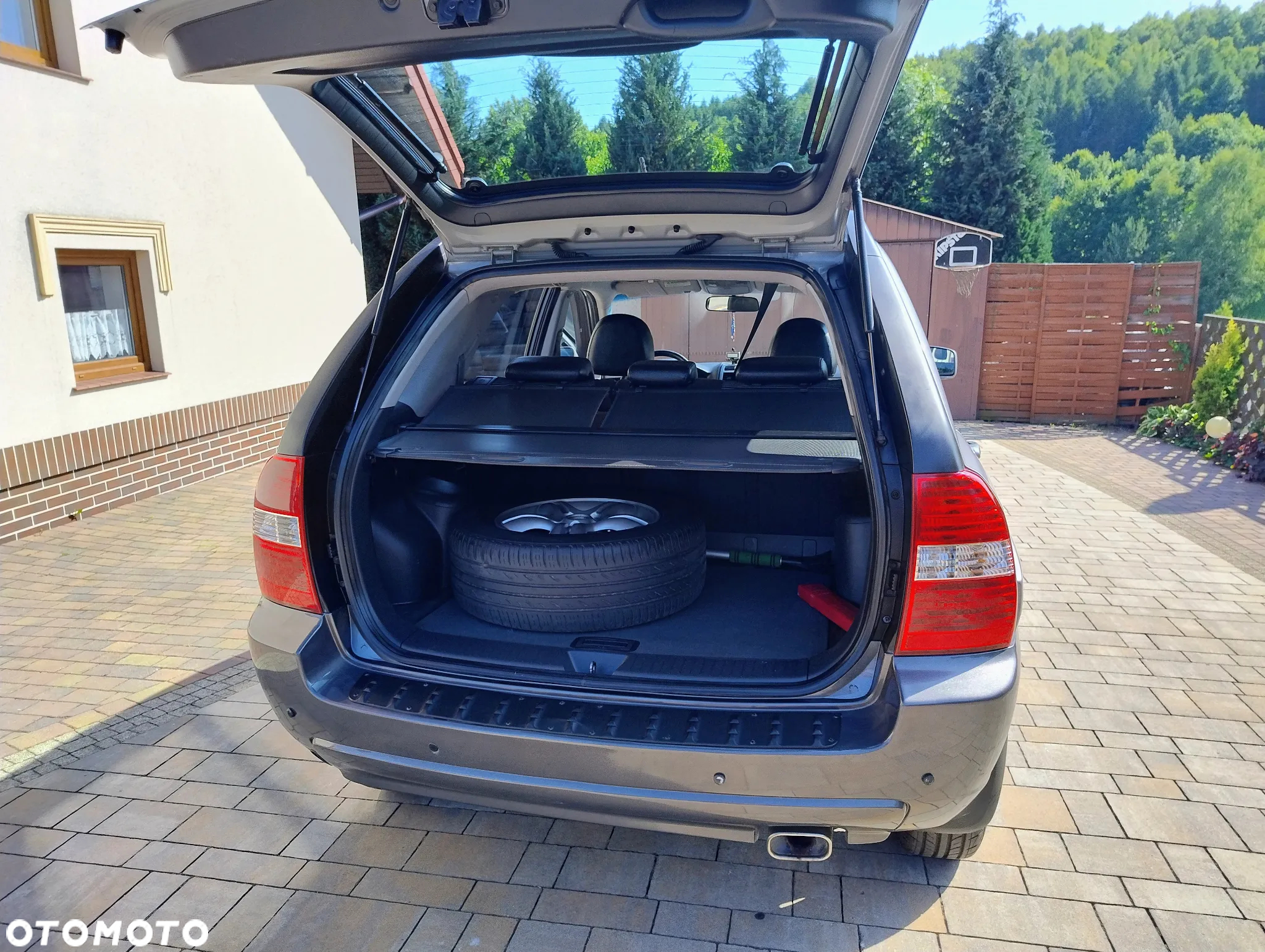 Kia Sportage 2.0 Expedition - 11