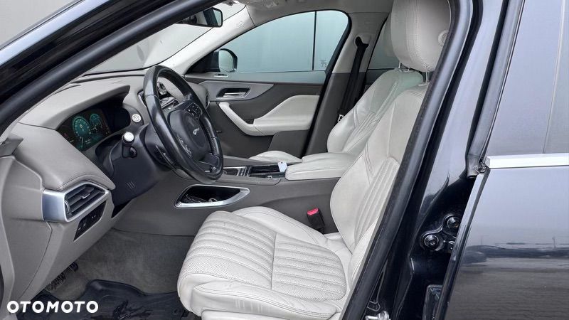Jaguar F-Pace 30d AWD Prestige - 5
