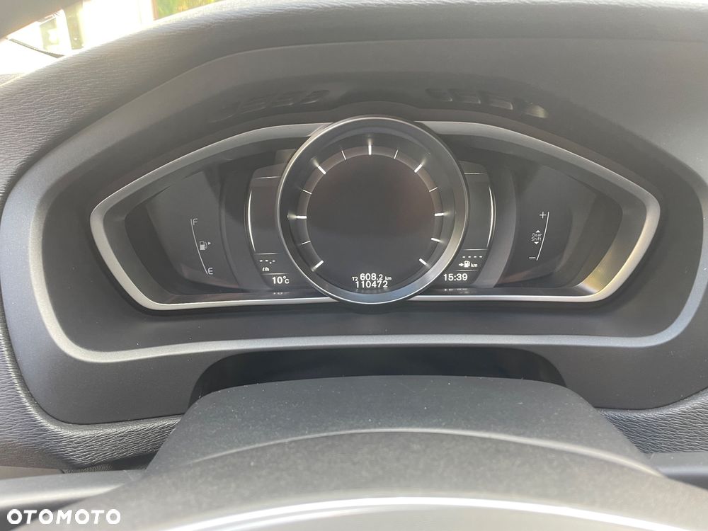 Volvo V40 D2 Drive-E Momentum - 18