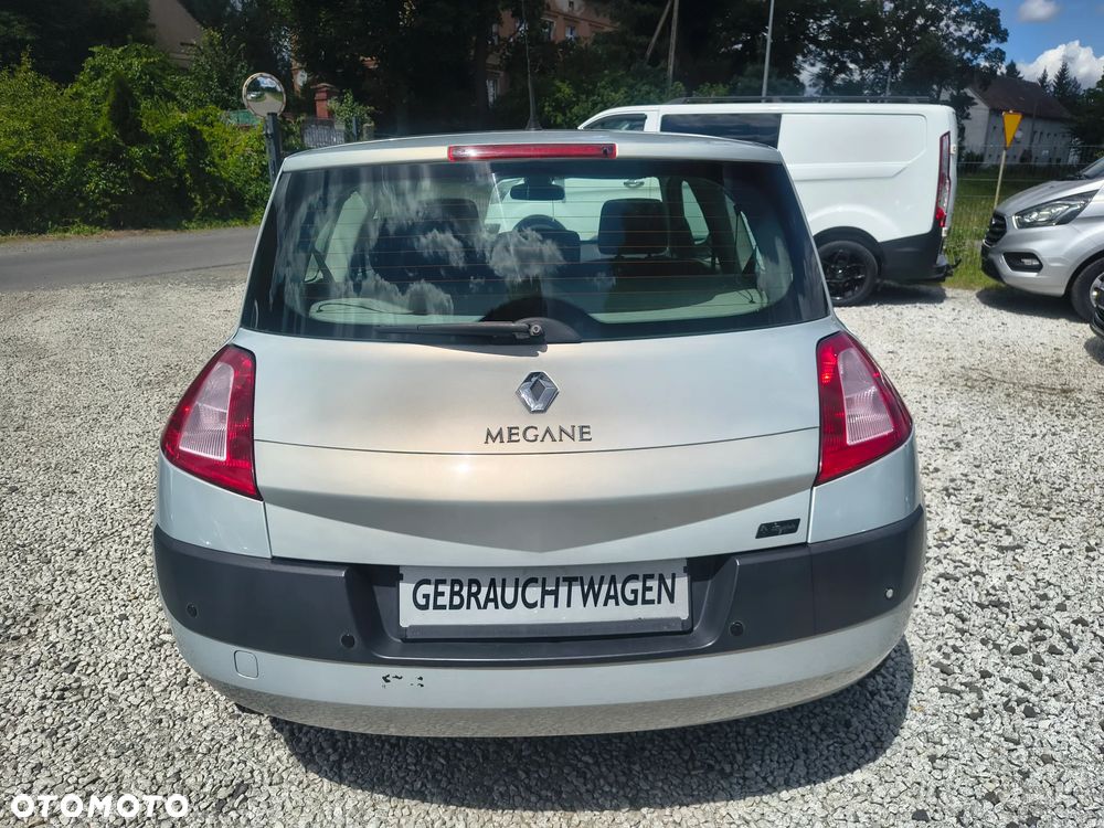 Renault Megane 1.6 Authentique - 7