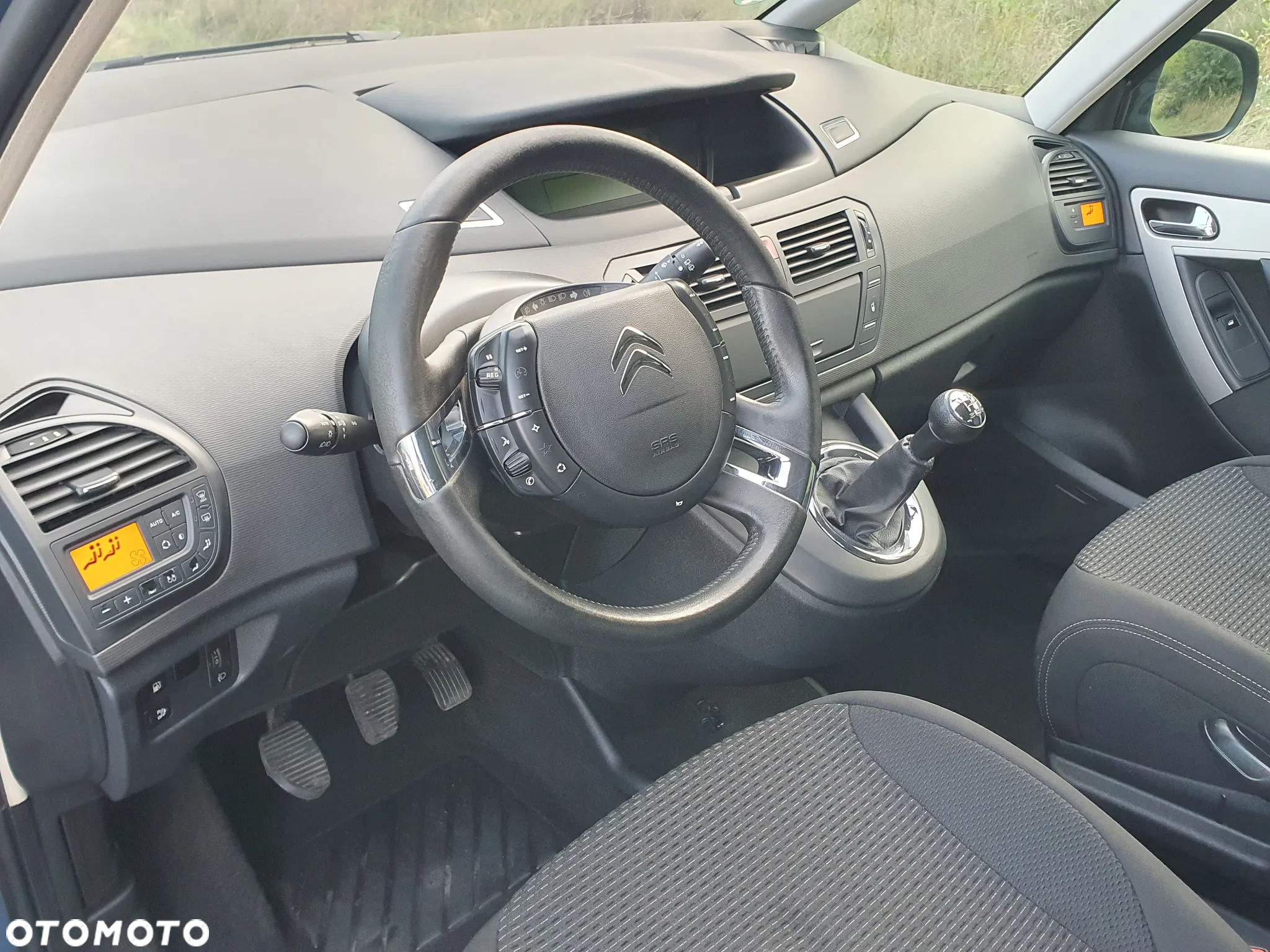 Citroën C4 Picasso - 10