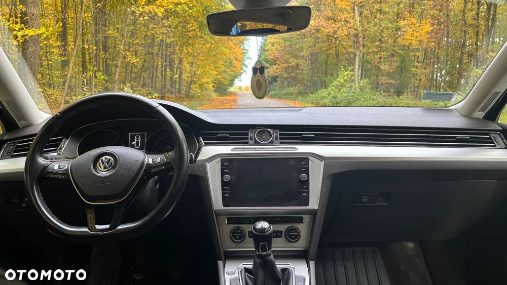 Volkswagen Passat 2.0 TDI BMT Comfortline - 5