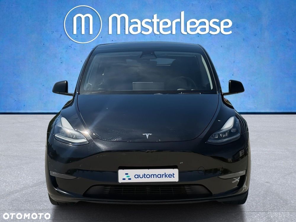 Tesla Model Y Performance AWD - 2