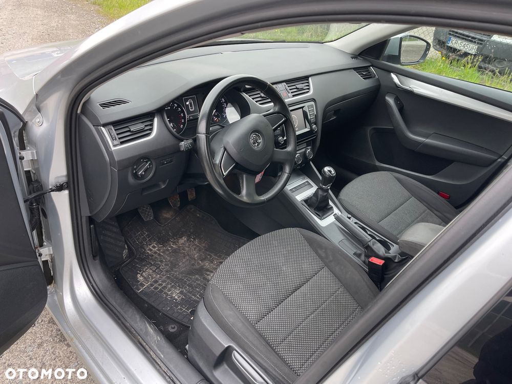Skoda Octavia 1.6 TDI Style - 9