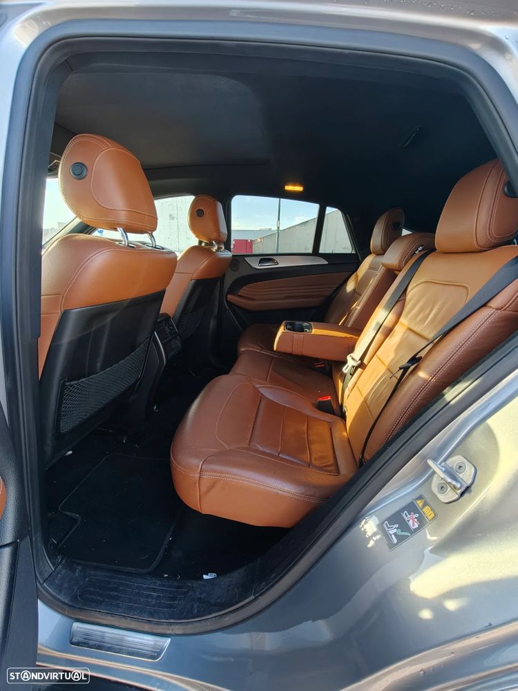 Mercedes-Benz GLE 350 d 4-Matic - 12