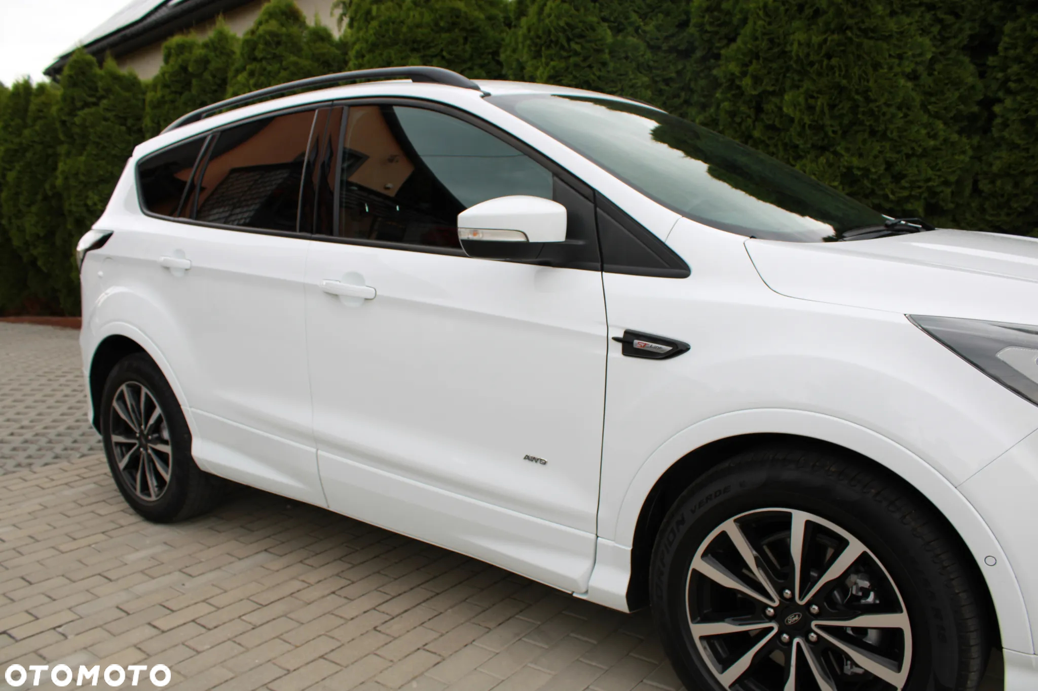 Ford Kuga 2.0 TDCi AWD ST-Line - 29