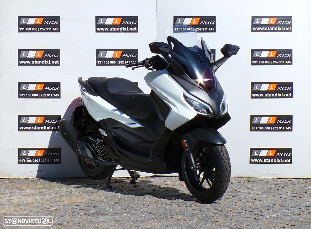 Honda Forza 125 - 1