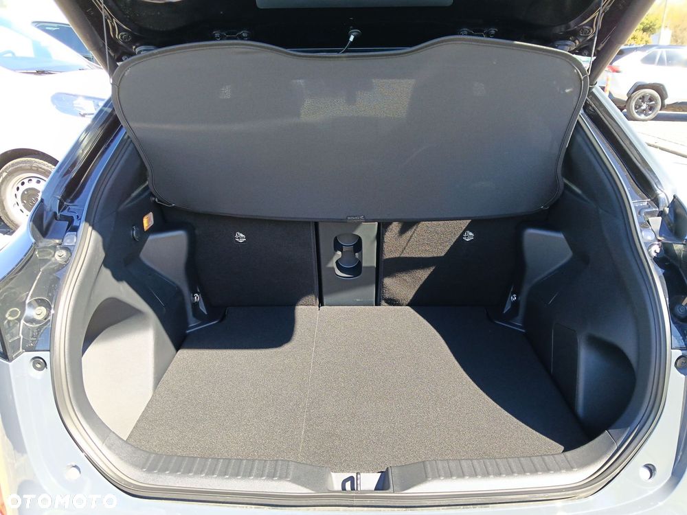 Toyota Yaris Cross - 17