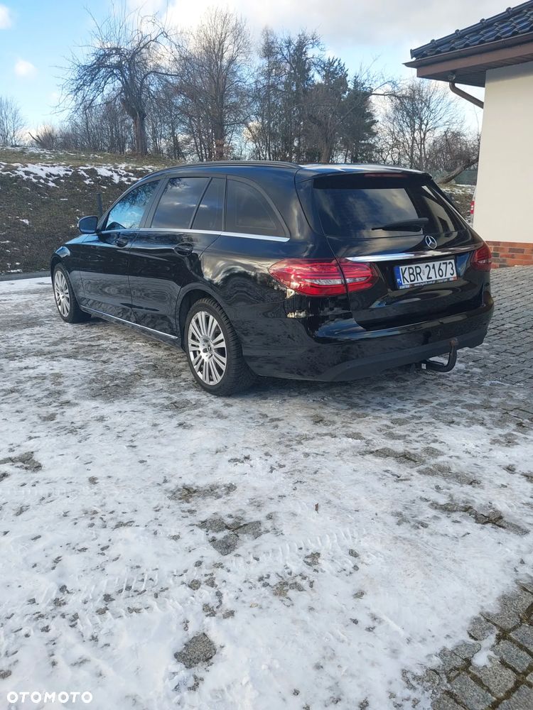 Mercedes-Benz Klasa C 200 d 9G-TRONIC Exclusive - 4