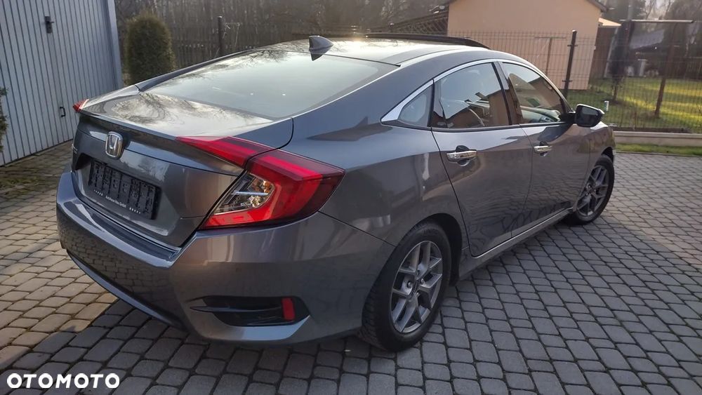 Honda Civic 1.5 i-VTEC Turbo Executive - 7