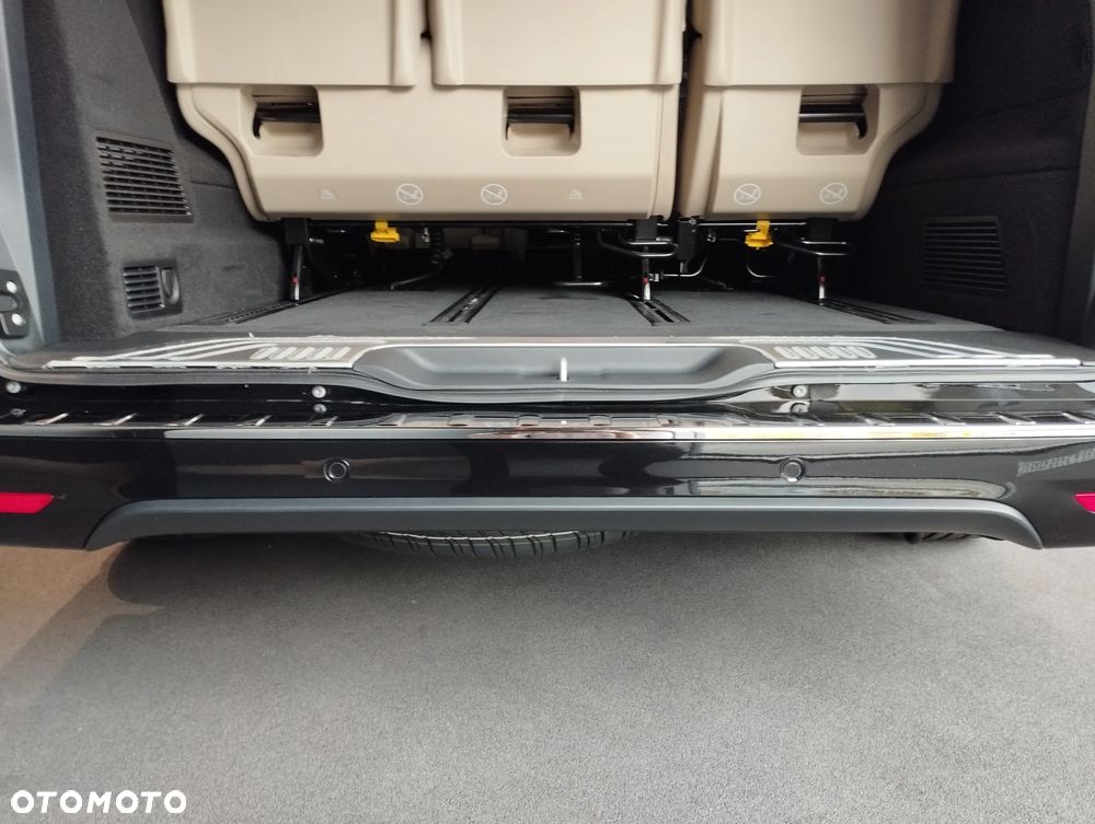 Mercedes-Benz Klasa V 300 d 4-Matic 9G-Tronic Exclusive (ekstra d³) - 29