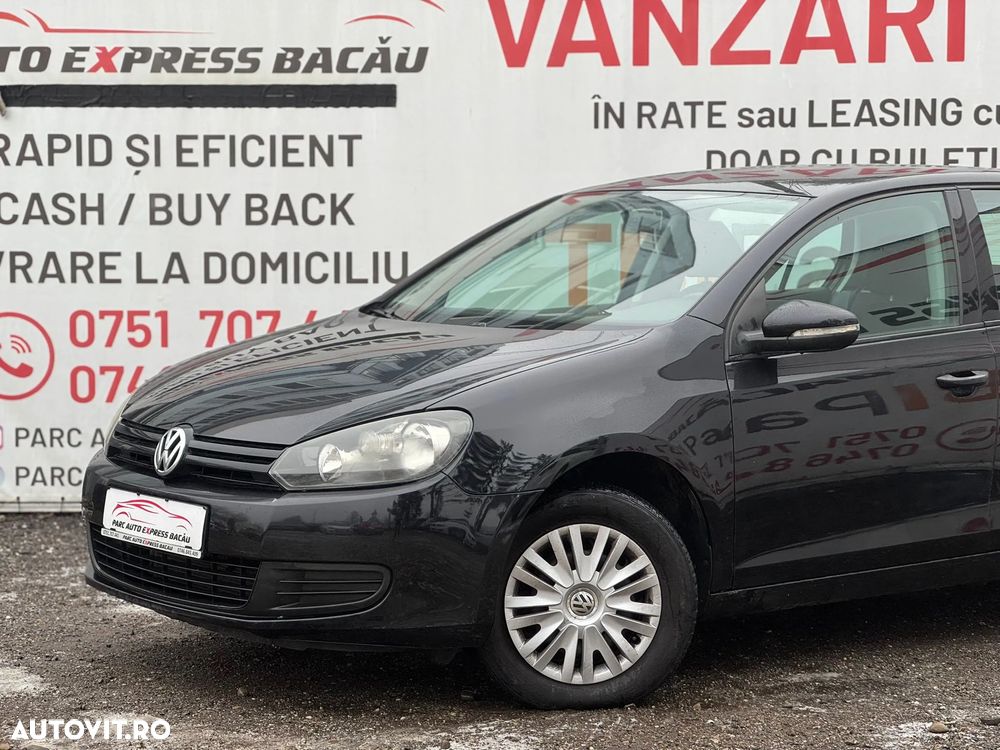 Volkswagen Golf - 12