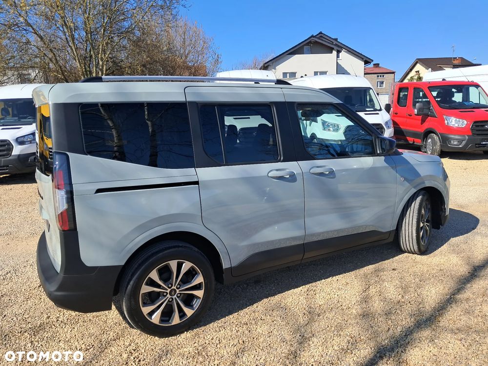 Ford Tourneo Courier 1.0 EcoBoost Titanium - 5