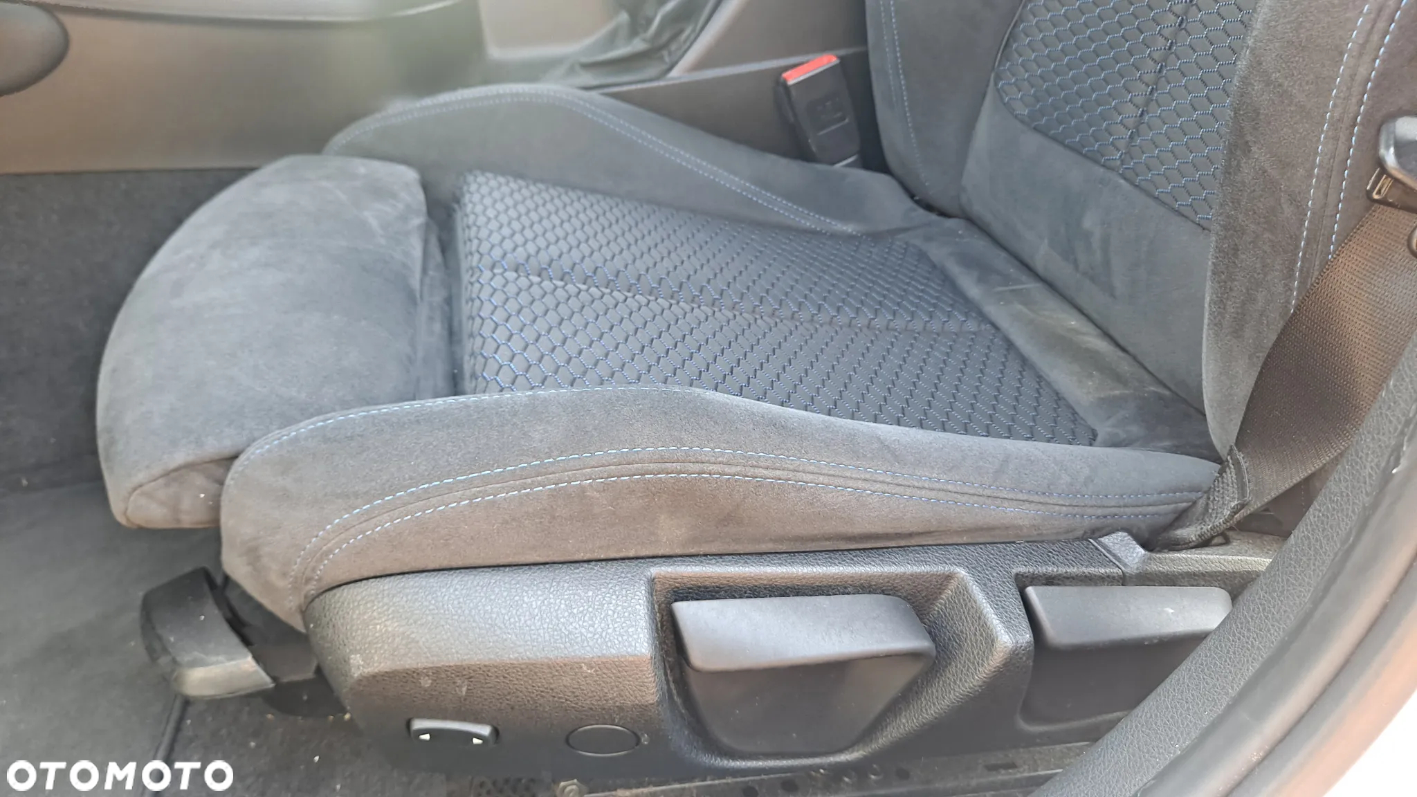 BMW Seria 1 118d Sport Line - 11