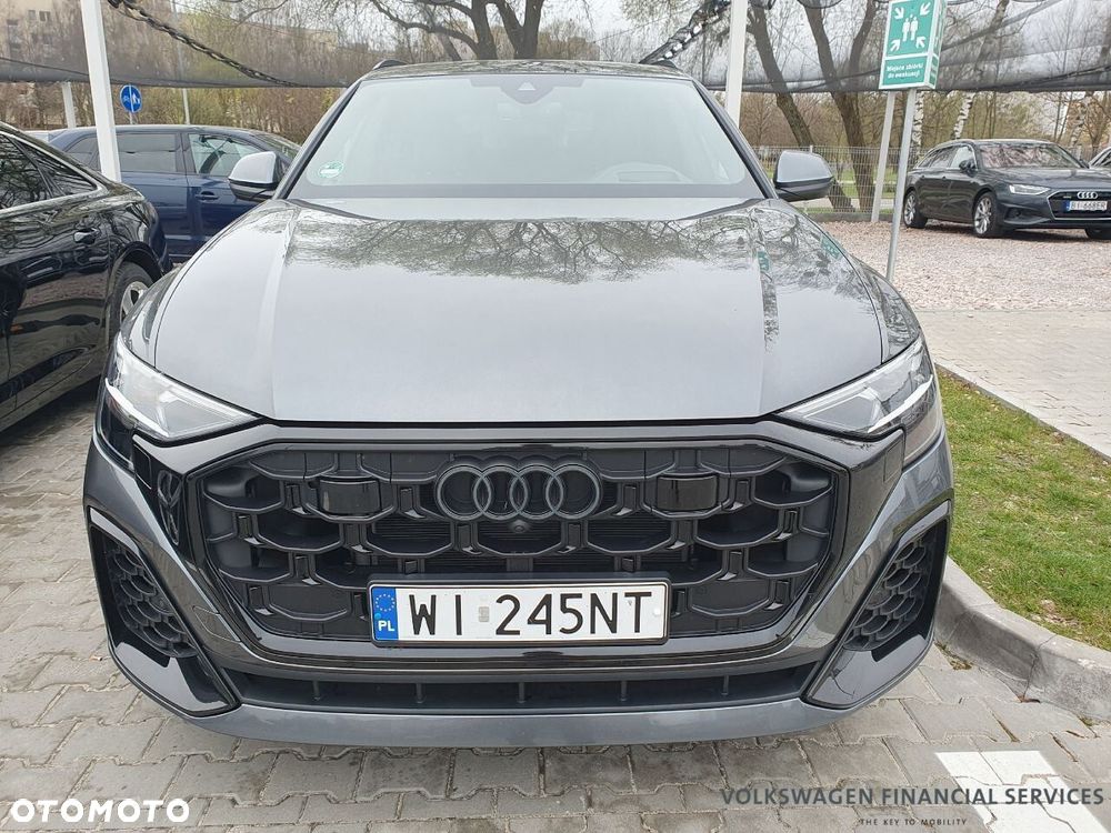 Audi Q8 - 4
