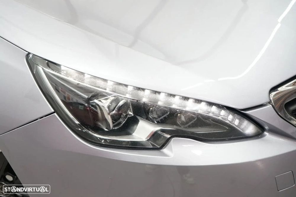 Peugeot 308 SW - 8