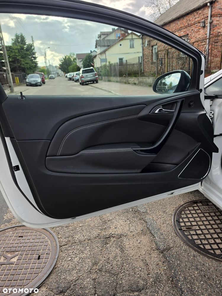 Opel Astra 1.4 T Sport S&S EU6 - 29