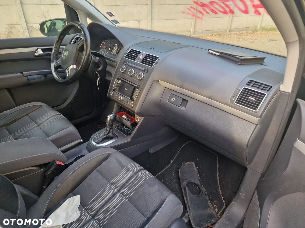 Volkswagen Touran 2.0 TDI DPF BlueMotion Technology DSG MATCH - 7